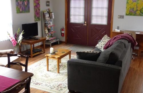 Waterford Bed & Breakfast | Cedar Cottage B&B