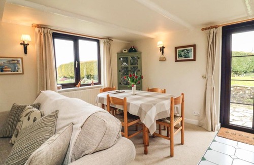 Woolfardisworthy House | Cedar Cottage, Bideford