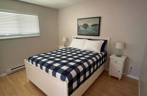 Regional District of Nanaimo Hotel | Cedar Grove Motel and Cabins