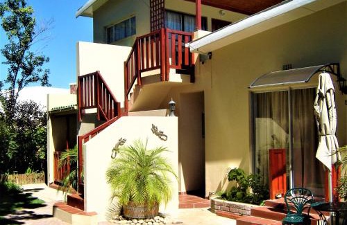 Robertson House | Cedar Lodge Guest House