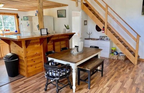 Burnsville Cabin | Cedar Lodge on Rock Creek!