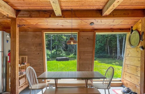 Shirley Cabin | Cedar Retreat Cabin (Direct ATV/Snowmobile access)