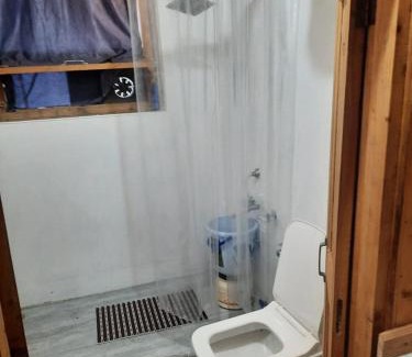 Matiana Cabin | cedar tree cottage gadakufri