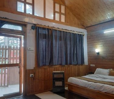 Matiana Cabin | cedar tree cottage gadakufri
