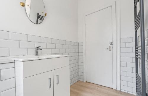Newport Apartment | Cedar View - 2 Bed Apartment