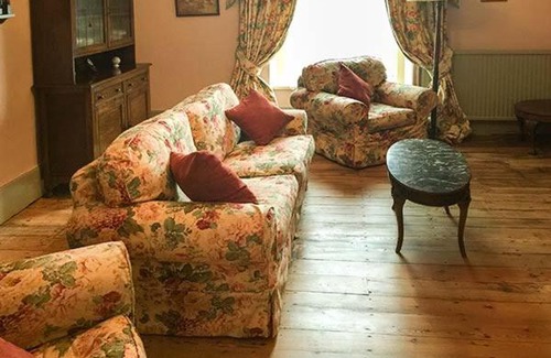 Whitchurch House | Cedars House