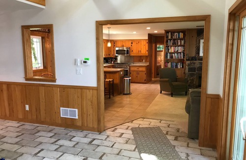 Jacksonport Cottage | ð²CEDARSHORES-PRIME Sept.-Oct. FALL Color Dates Open-Book Now!