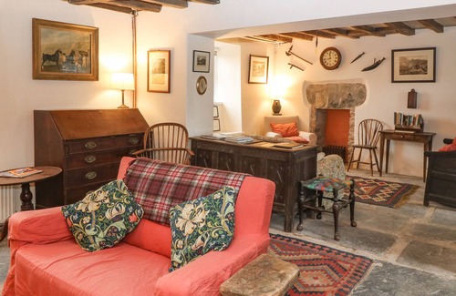 Pentre-Foelas Cottage | CEFN Y GADFA, pet friendly, character holiday cottage in Pentrefoelas