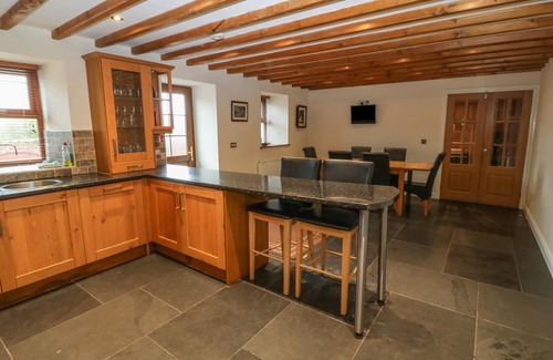 Garndolbenmaen Cottage | Cefn-yr-efail