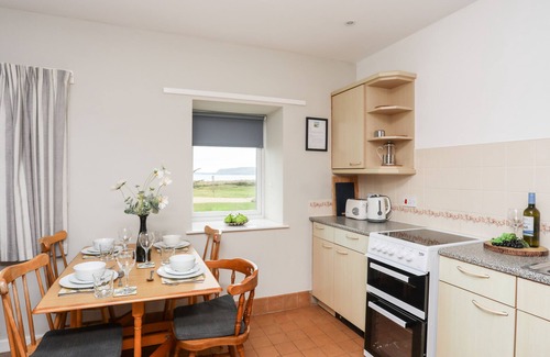 Llanengan Cottage | CEIRIAD - 9 TY'N DON, pet friendly, with a garden in Abersoch
