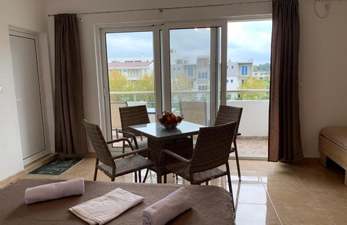 Gjerana House | CekajPlace