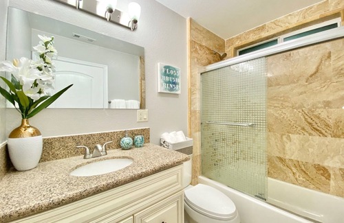 Fullerton House | Celebrity Home! 4BR Placentia House Featured in Tostitos Ad
