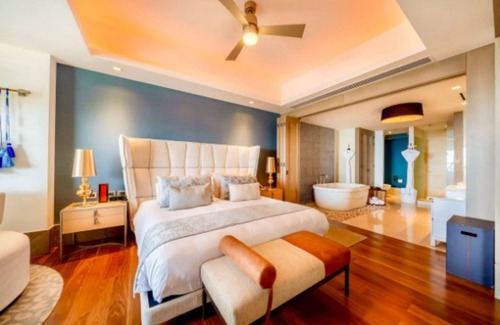 Zona Hotelera Resort | Celebrity Two Bedroom Penthouse Suite - Los Cabos