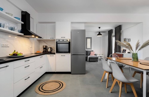 Naxos House | Celestial Sunset Villas