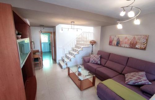 Velez-Malaga House | Celestina Apartment, piscinas, Parking gratis, a 5 min de Torre del Mar