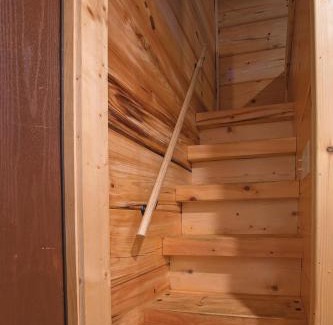 Lookout Valley Neighborhood Association House | Celina Cabin Nature Cabin Near Downtown Chattanooga