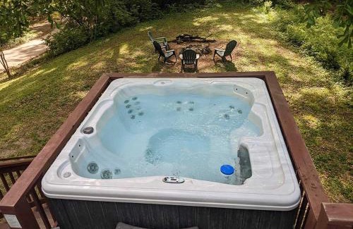 Lookout Valley Neighborhood Association House | Celina Cabin Nature Cabin Near Downtown Chattanooga