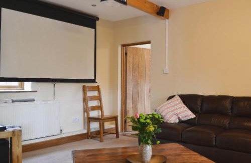 Montgomery House | Celyn
