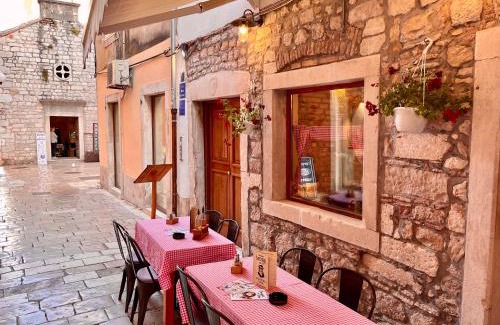 Zadar Old Town Apartment | Centar - Apartman Studio MOZZIRA