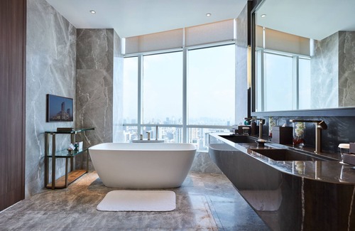 Pathumwan Hotel | Centara Grand at CentralWorld