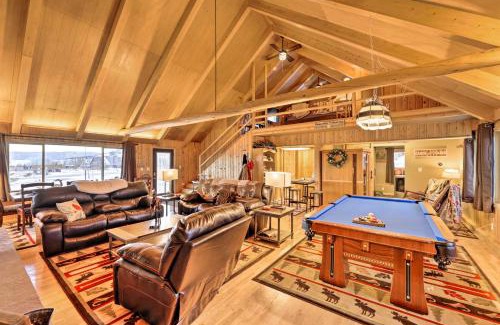 Centennial House | Centennial Cabin with Hot Tub, Sauna and Pool Table!