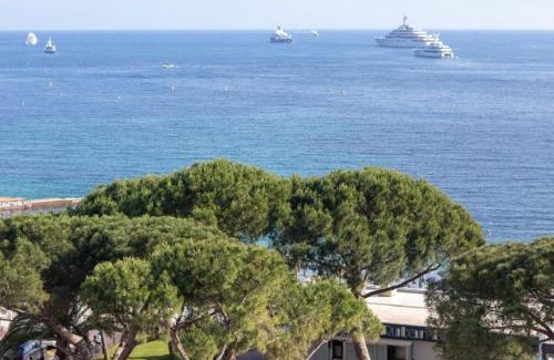 Juan-les-Pins Apartment | Center Bay Luxueux appartement avec vue mer 6 eme etage