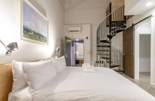 The Gulch Hotel | Center Gulch - Walk to Downtown - Private Parking
