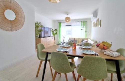 Olhao Apartment | Center location, AC, swimming pool, and parking