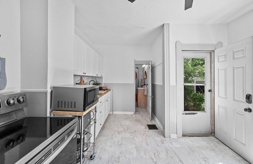Cleveland Apartment | Center of Little Italy #2