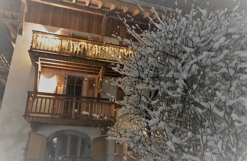 Samoens Ski Chalet | Center of Samoëns, classy apartment for 4 people in renovated house