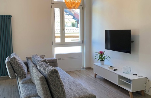 Salo Apartment | Center Salo’, near to Duomo, to Vittoriale D’Annunzio