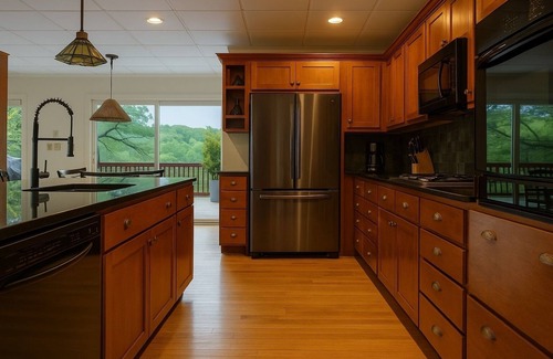 Barryville House | Centerline Creek Private River Access Private Hiking Trails 11 Acres