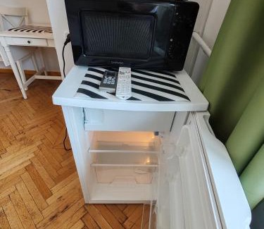 Bucharest City-Centre Apartment | Central 1 Budget Accomodation
