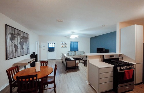 Northwest Corpus Christi House | Central 2 BD Home-Min to Refineries & Airport-Ext