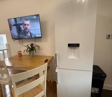 St. Johns Wood Apartment | Central 2 bedrooms apartment