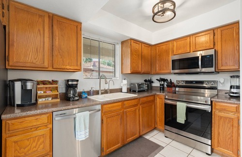 Central Scottsdale Condo | Central 2BR Condo Near Golf, Shopping & Nightlife