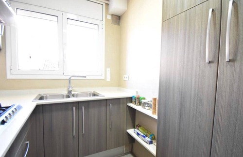 Terrassa Apartment | Central 3 Bedroom Apartment with Private Terrace