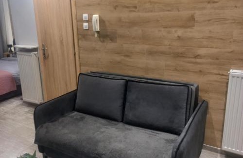 Serres Apartment | Central 4 Modern Apartment with free parking