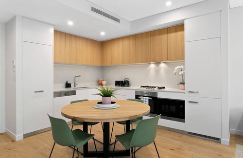 Cremorne Apartment | Central and modern 1 bedroom unit - Neutral Bay