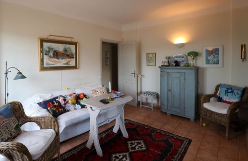 Le Piol Apartment | Central apartment-60m2 terrace and parking!