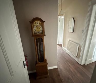 Murthly Apartment | Central Apartment - Classic
