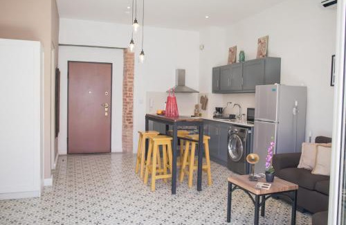 Casco Viejo Apartment | Central Apartment in Casco Viejo - View on Main Plaza