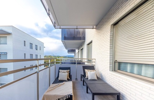La Pineda Apartment | Central Apartment in La Pineda with Pool, Garden, Playground, and Terrace