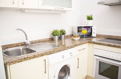 Centro Apartment | Central Apartment in Mezquitilla, Málaga - Ideal for Vacation Rentals