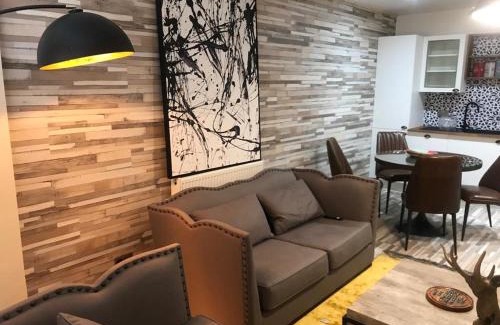 Murthly Apartment | Central Apartment - Moderna