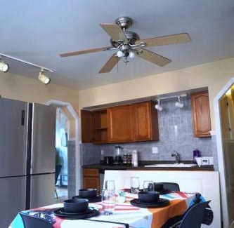 Front Park Apartment | Central Aptniagrafallwifibillkitchenwdking