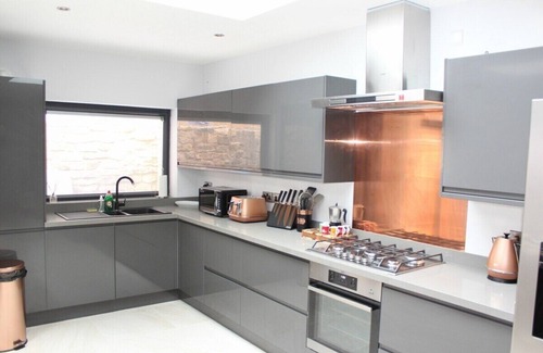 Bath House | Central Bath House Group Accommodation