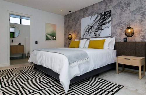 Camps Bay House | Central Beach Villas