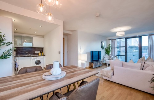 Belfast City Centre Apartment | Central Belfast Apartments: Victoria