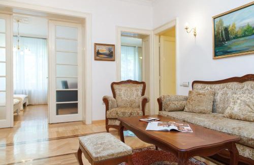 Slavija Apartment | Central Belgrade Apartment 2